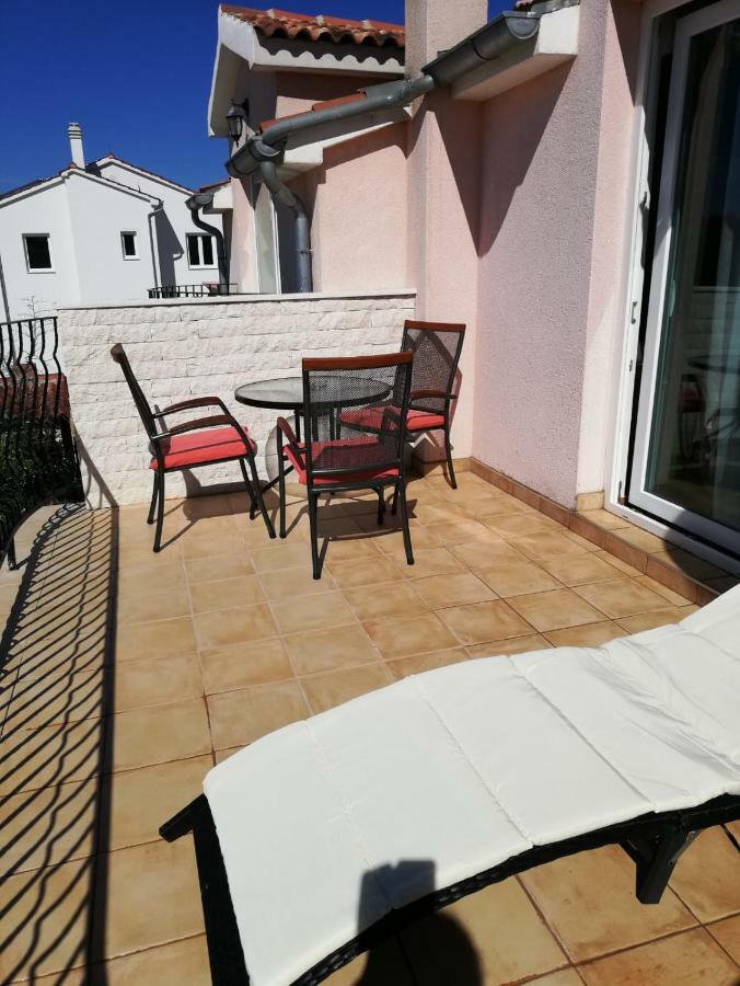 Apartments Jankovic Vodice Exterior photo